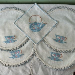 Vintage Linen 6 Piece Tea pot Embroidered Place Setting